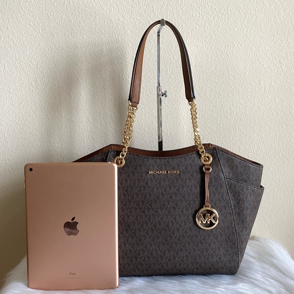 Michael Kors - Picture 3 of 10